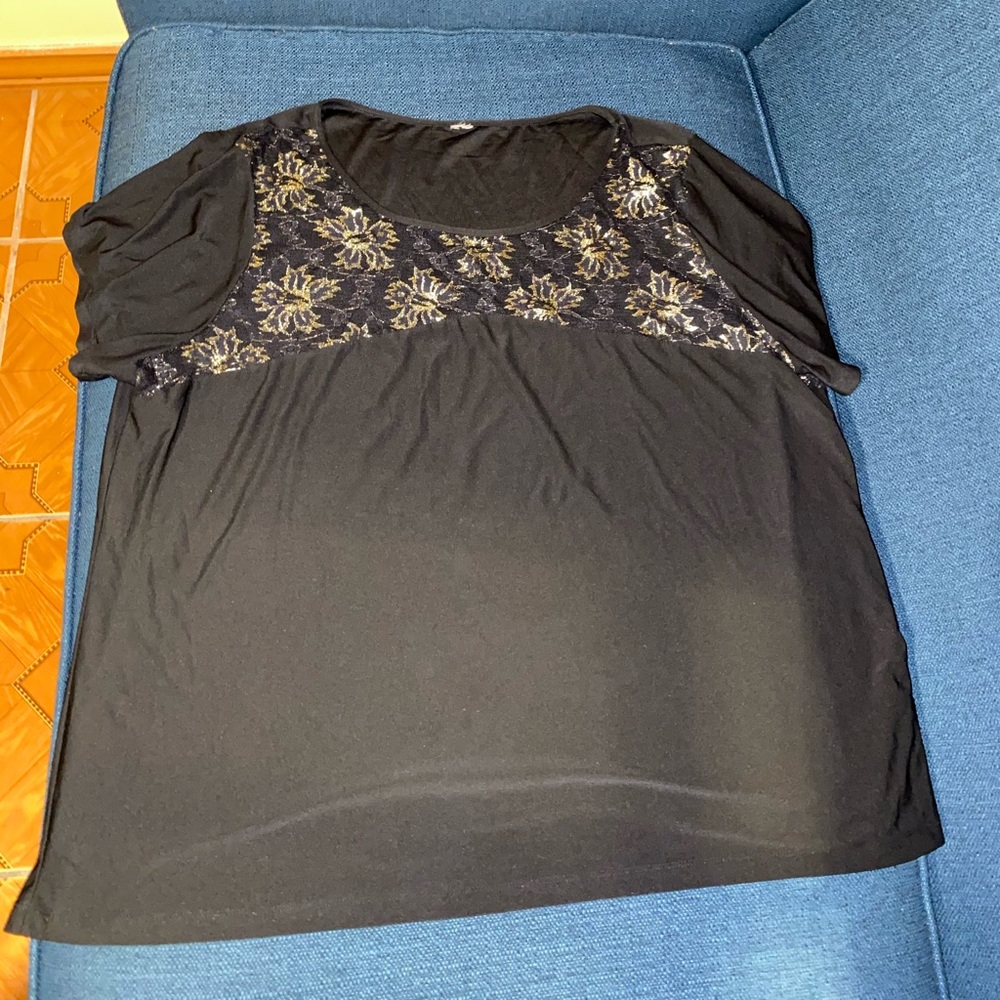Shirt for women size 3XL - Picture 2 of 3